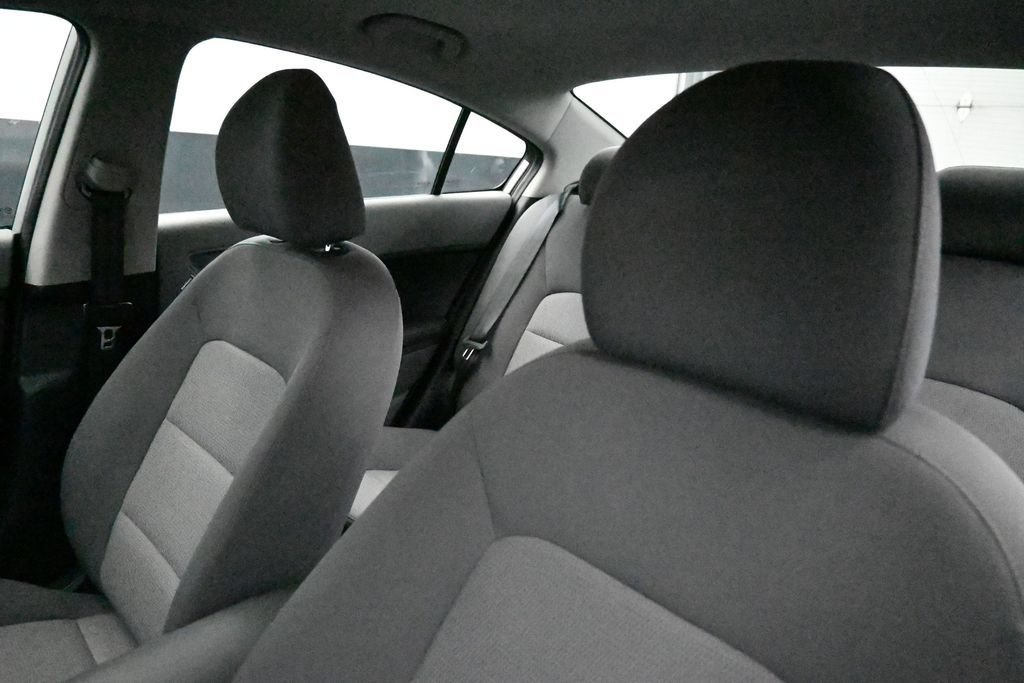 Used 2017 Kia Forte LX FWD image 14