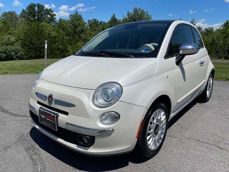Used 2015 FIAT 500 Lounge w/ Luxury Leather Package FWD image 6