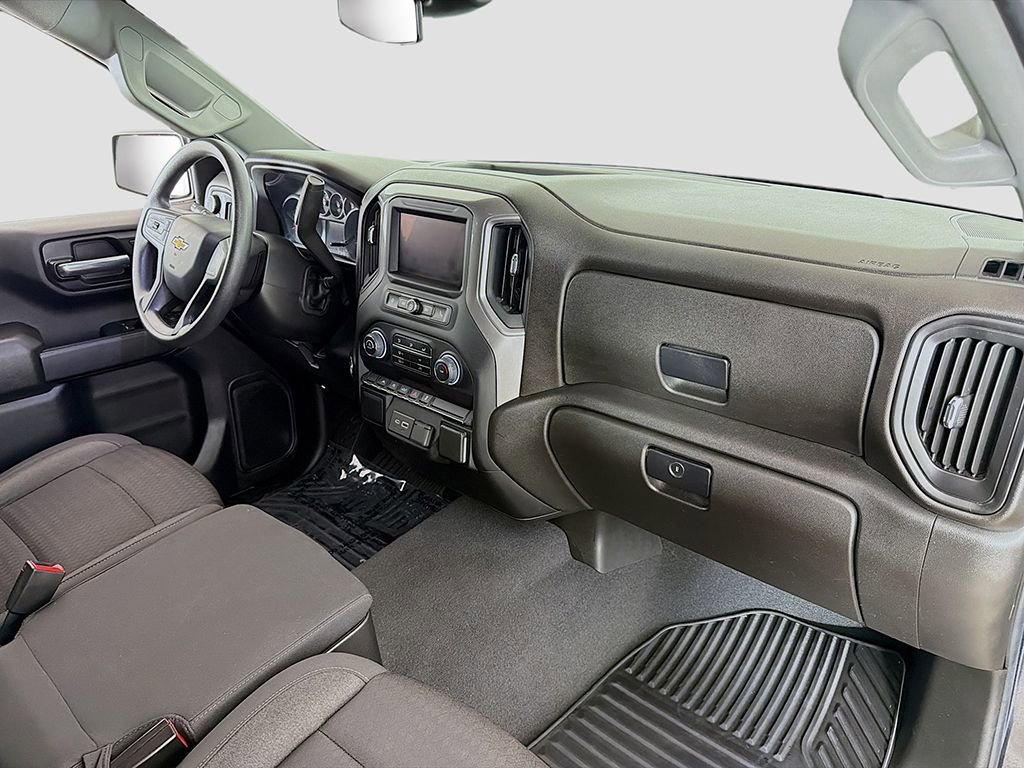 Used 2022 Chevrolet Silverado 1500 Custom AWD/4WD image 16
