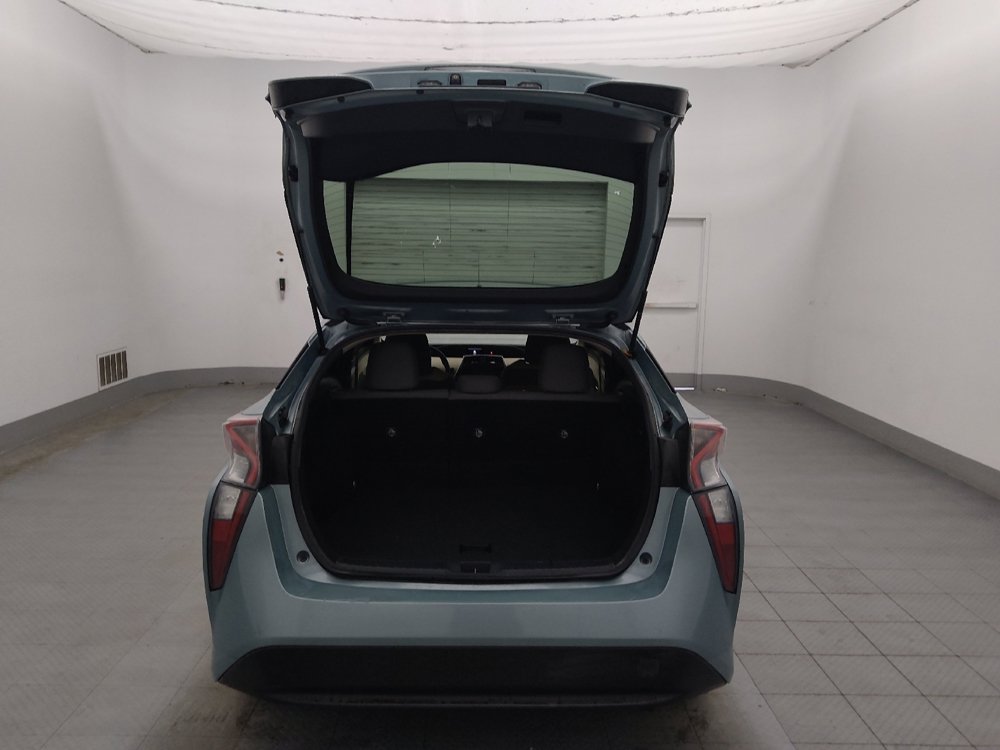 Used 2017 Toyota Prius Three w/ Advanced Technology Package FWD image 29