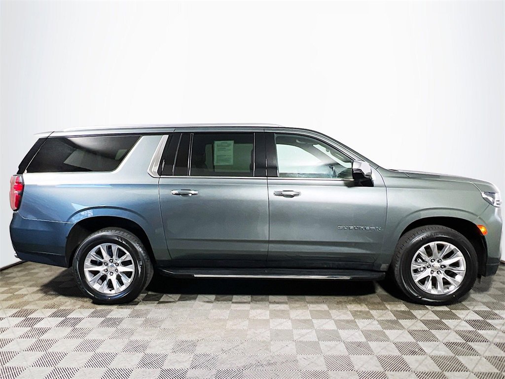 Used 2023 Chevrolet Suburban Premier image 9