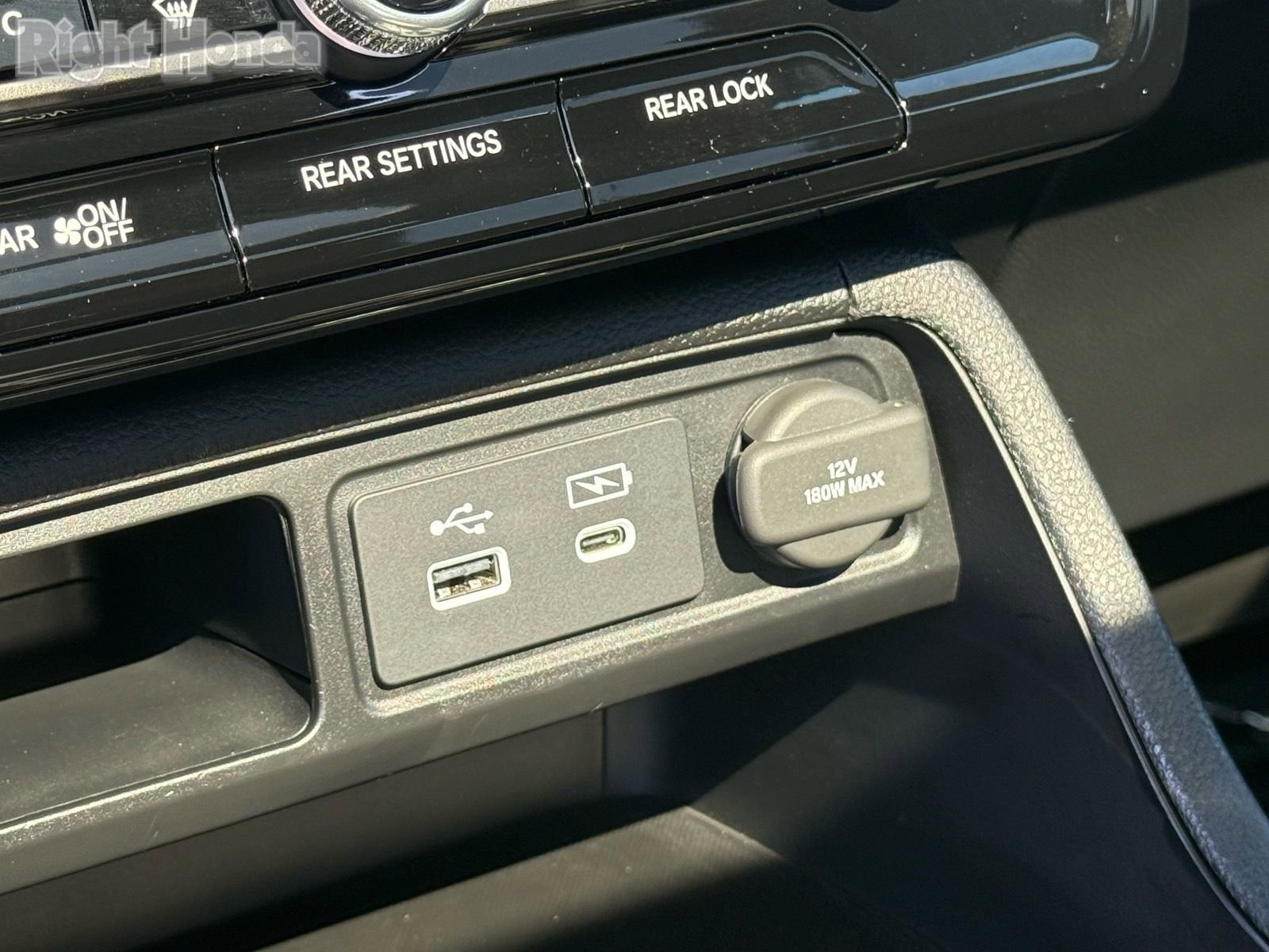 Certified 2025 Honda Pilot TrailSport image 25