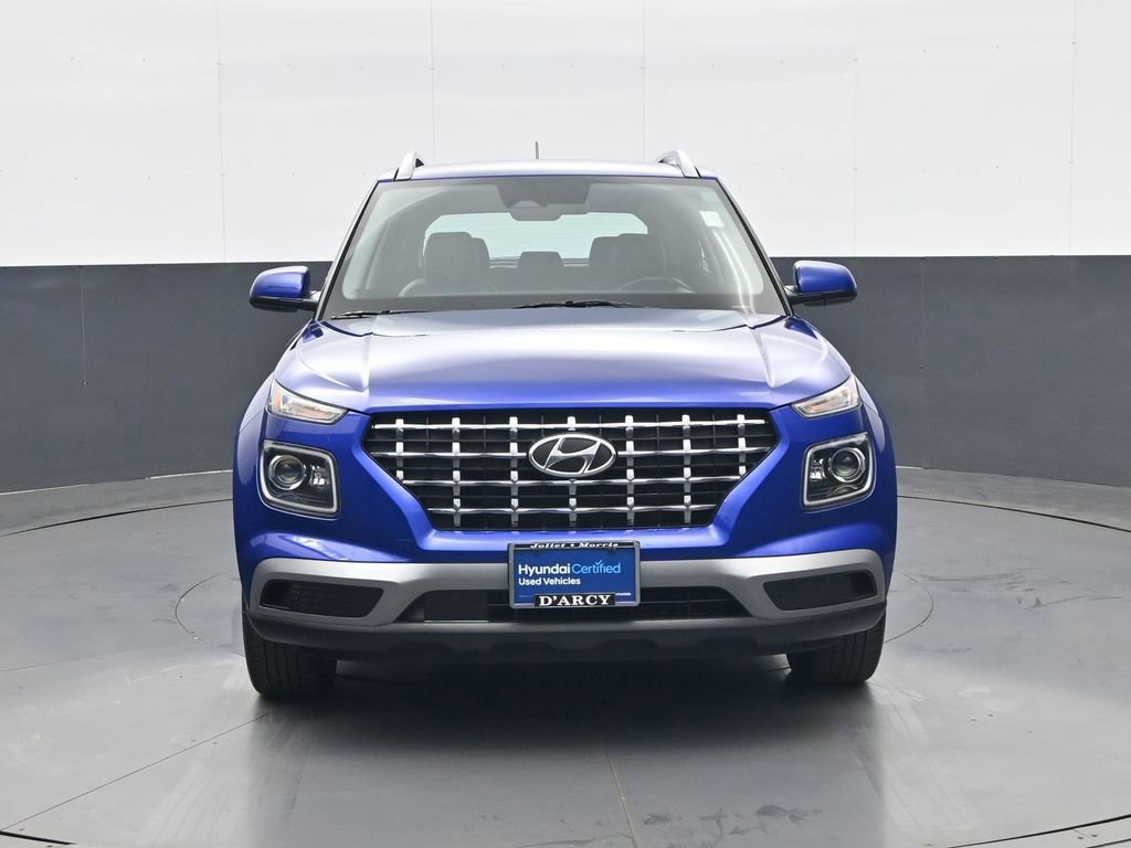 Certified 2023 Hyundai Venue Limited FWD image 2