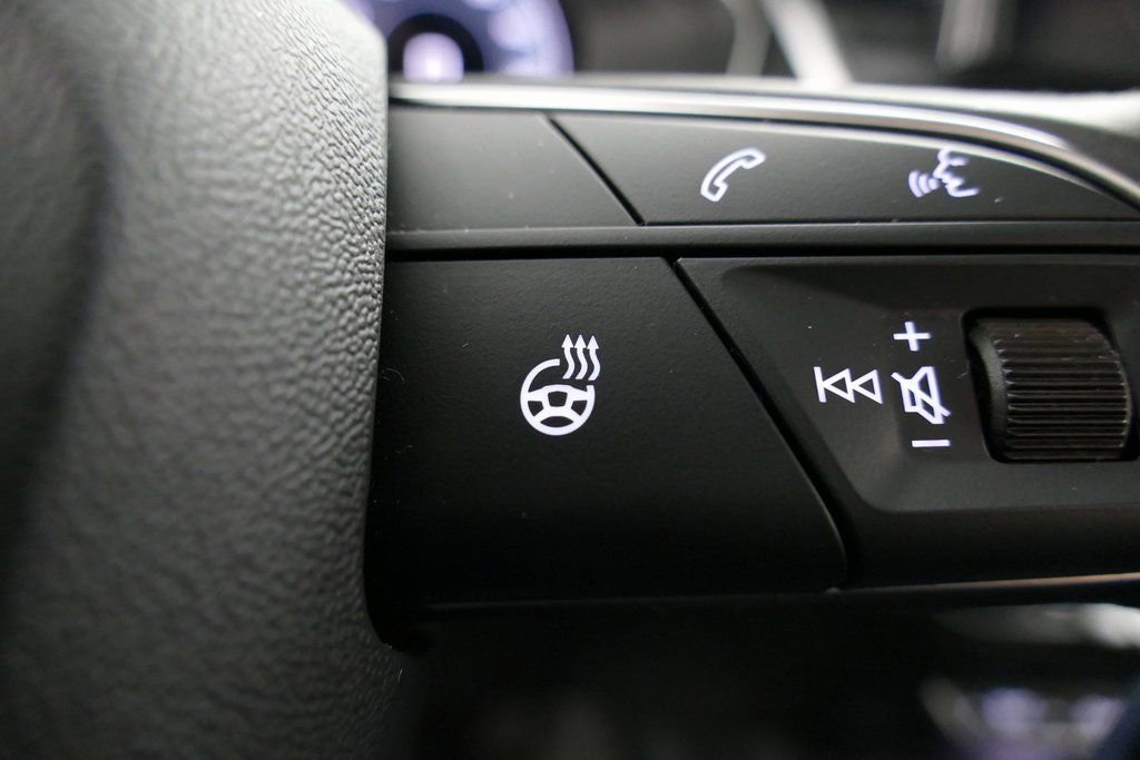 Used 2025 Audi Q5 2.0T Premium Plus image 18