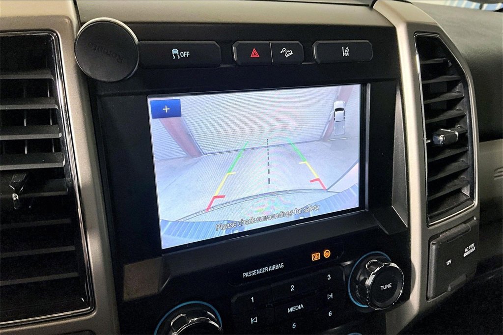 Certified 2020 Ford F250 Lariat w/ FX4 Off-Road Package image 14