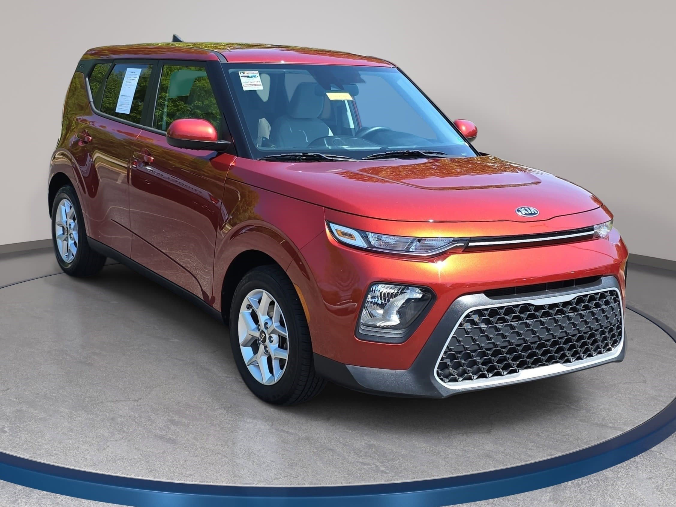 Used 2021 Kia Soul S FWD image 3