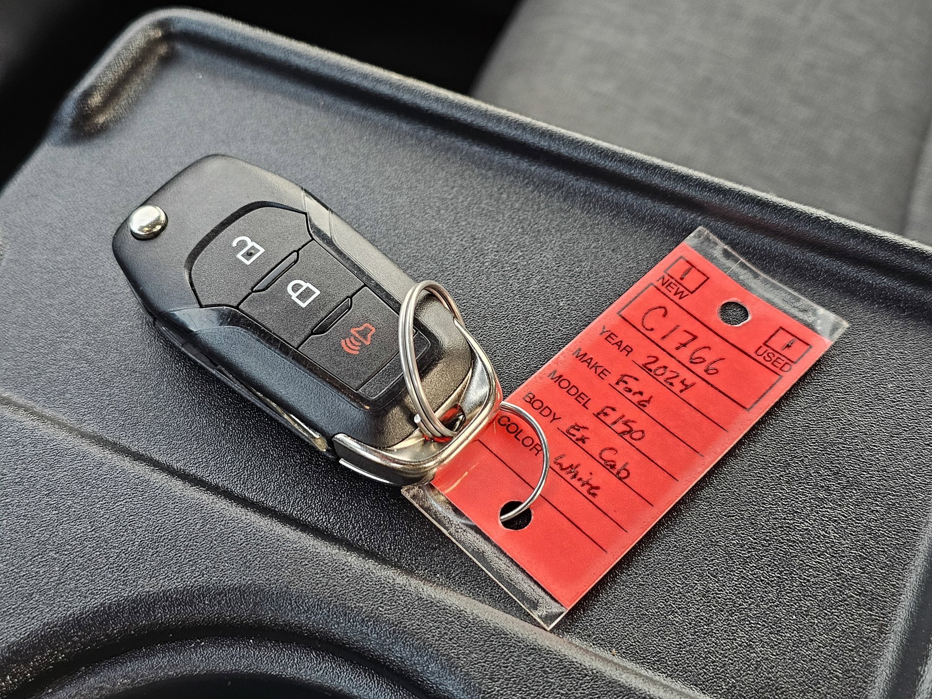 Used 2024 Ford F150 XL image 38