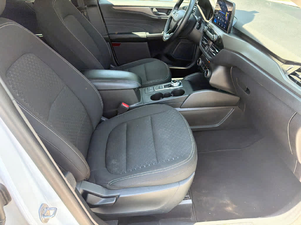 Used 2024 Ford Escape Active FWD image 12