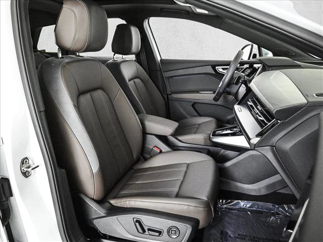 Certified 2025 Audi Q4 e-tron Premium Plus w/ Premium Plus image 22