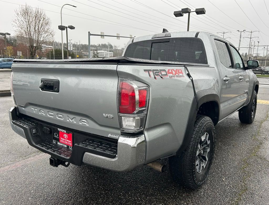 Certified 2023 Toyota Tacoma TRD Off-Road AWD/4WD image 5