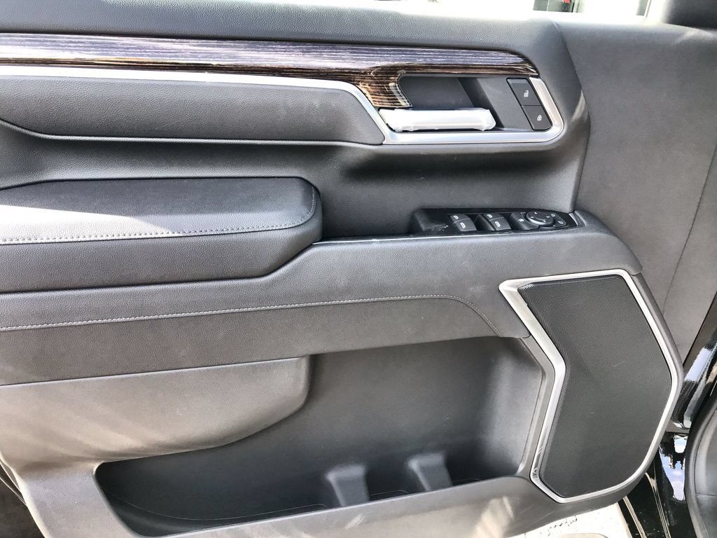 New 2026 GMC Sierra 2500 SLE AWD/4WD image 13