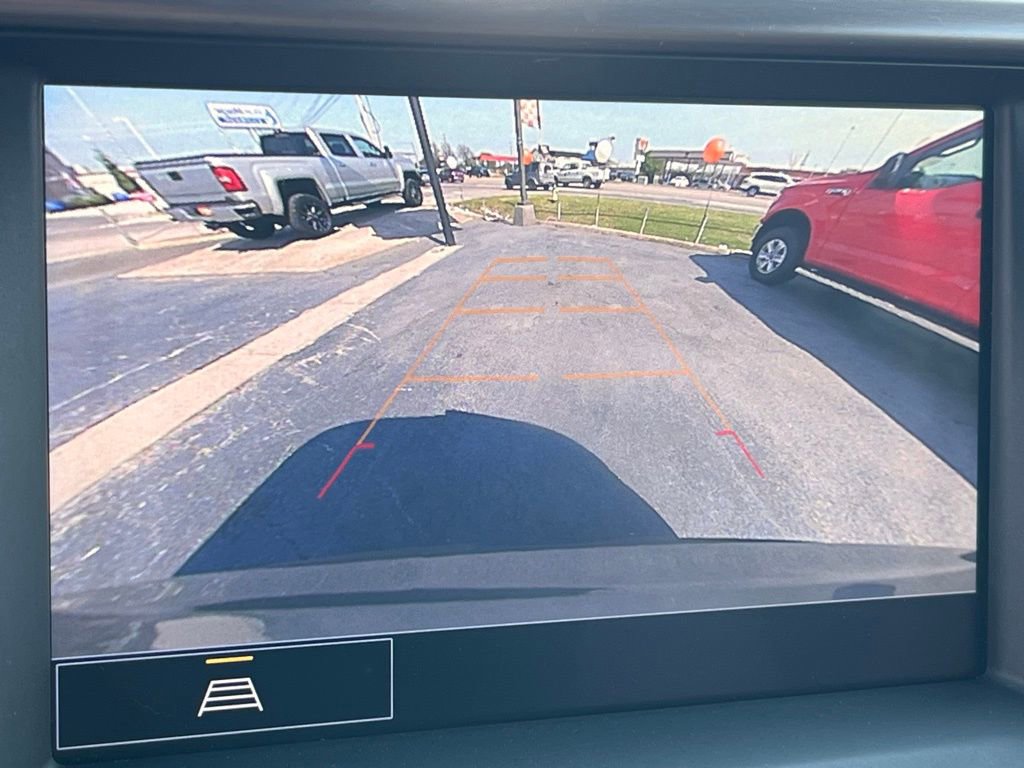 Used 2021 GMC Acadia AT4 image 17