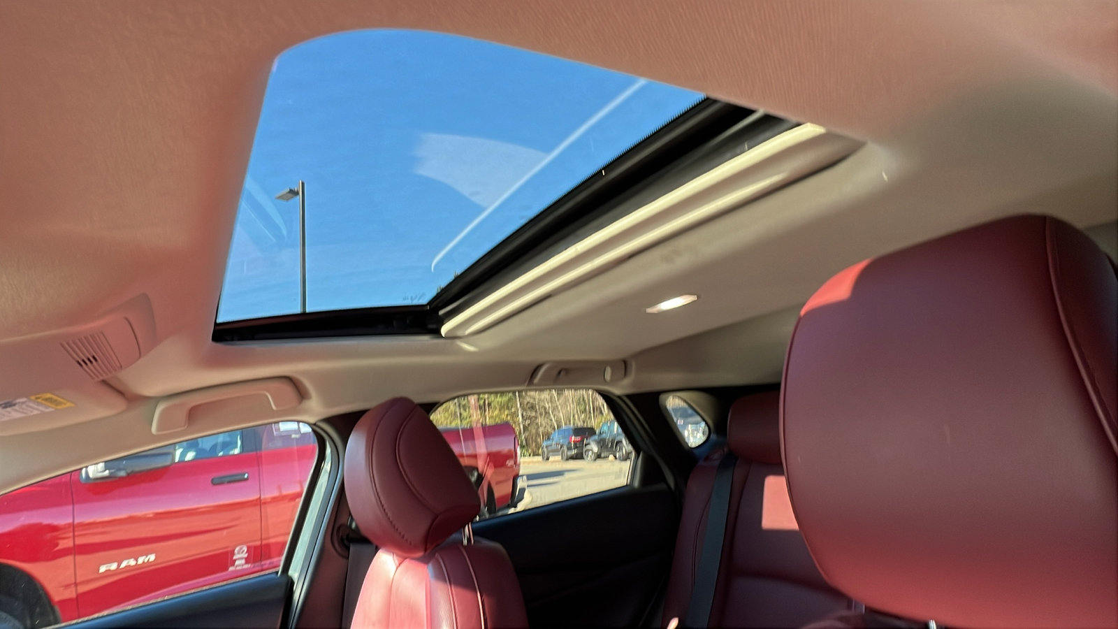 Used 2025 MAZDA CX-30 AWD 2.5 S w/ Preferred Package image 18