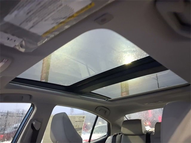 Used 2026 Toyota Camry XLE w/ Premium Plus Package image 20