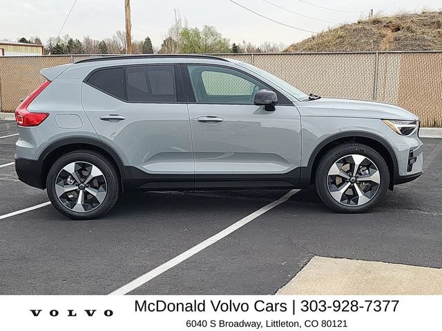 New 2026 Volvo XC40 B5 Plus w/ Protection Package Premier AWD/4WD image 9
