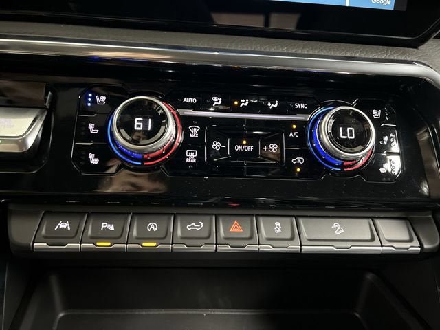 New 2026 GMC Sierra 1500 Denali w/ Denali Reserve Package AWD/4WD image 18