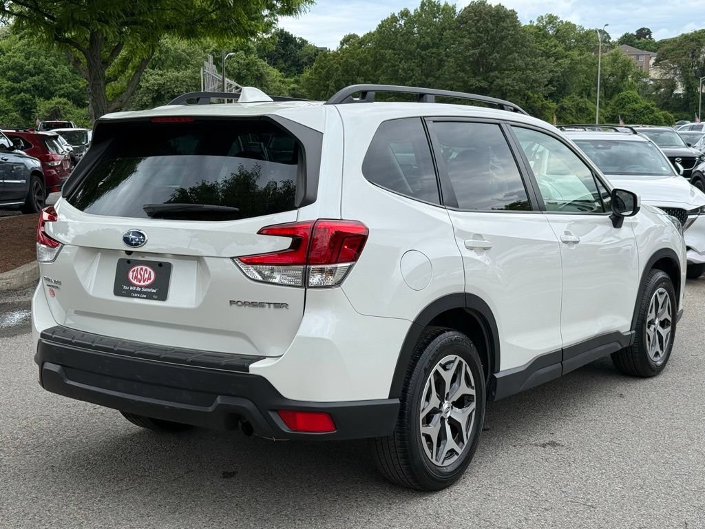 Used 2023 Subaru Forester Premium AWD/4WD image 7