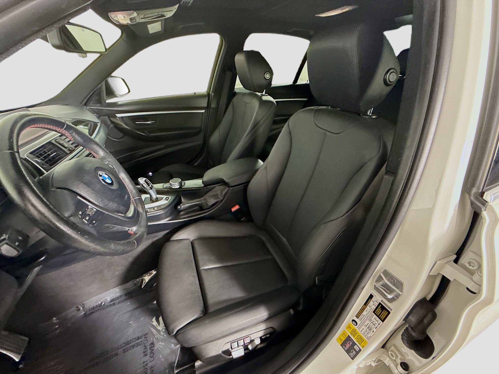 Used 2017 BMW 330e image 22