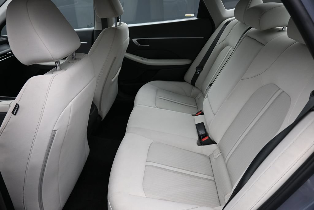 Used 2025 Hyundai Sonata SEL FWD image 15