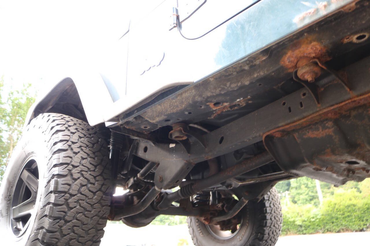 Used 2006 Jeep Wrangler X AWD/4WD image 42