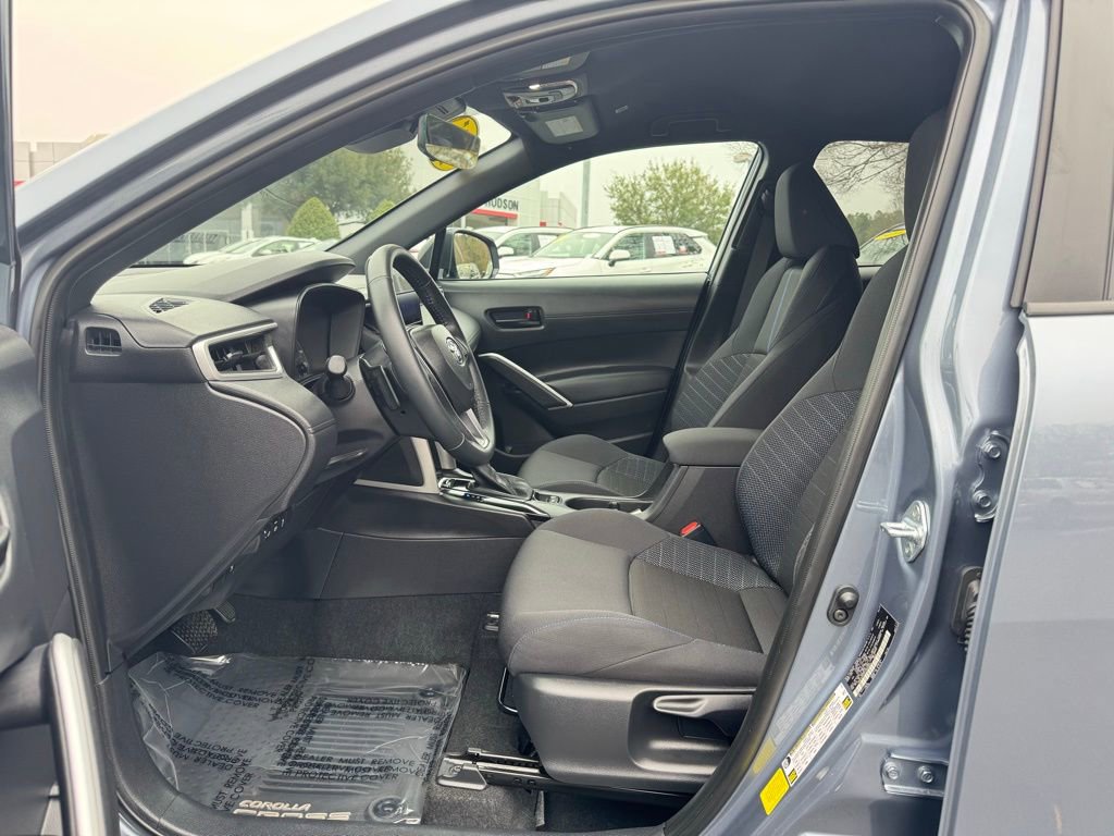 Certified 2025 Toyota Corolla Cross AWD Hybrid image 23