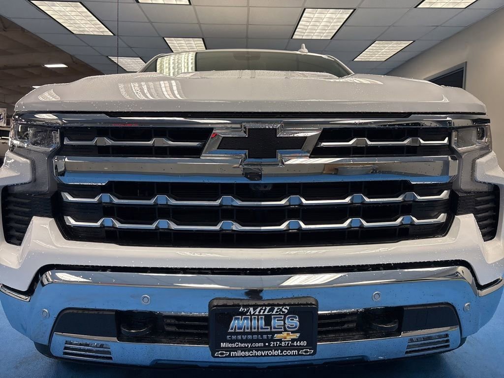 New 2026 Chevrolet Silverado 1500 LTZ image 12