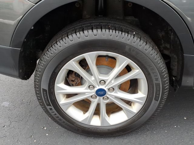 Used 2019 Ford Escape SEL AWD/4WD image 7