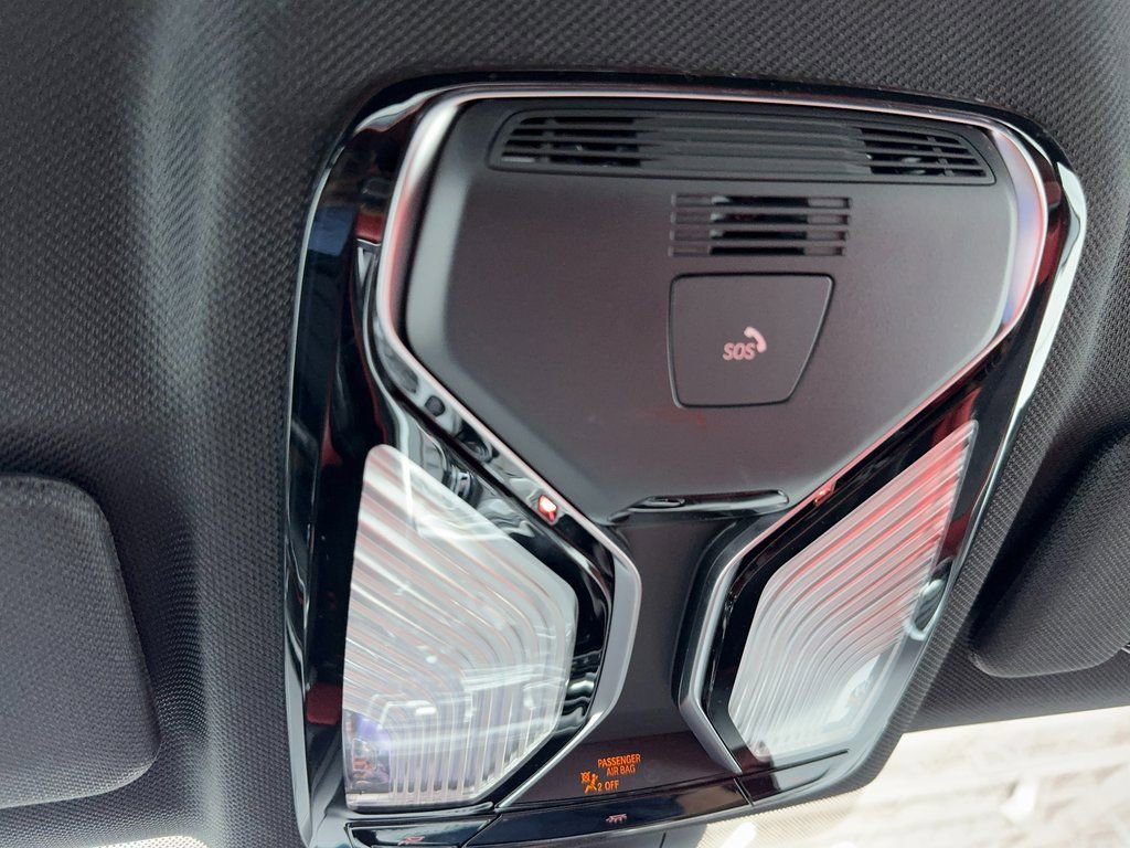 Used 2022 BMW 840i Coupe w/ Driving Assistance Package image 32