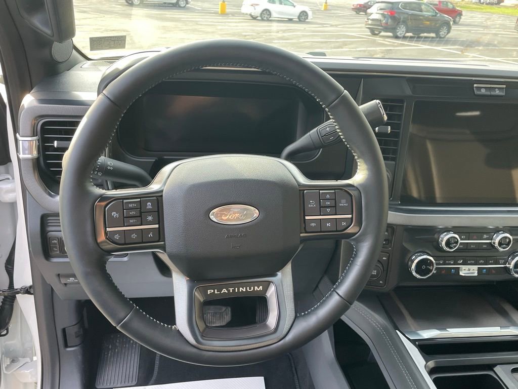Used 2026 Ford F350 Platinum w/ FX4 Off-Road Package image 42