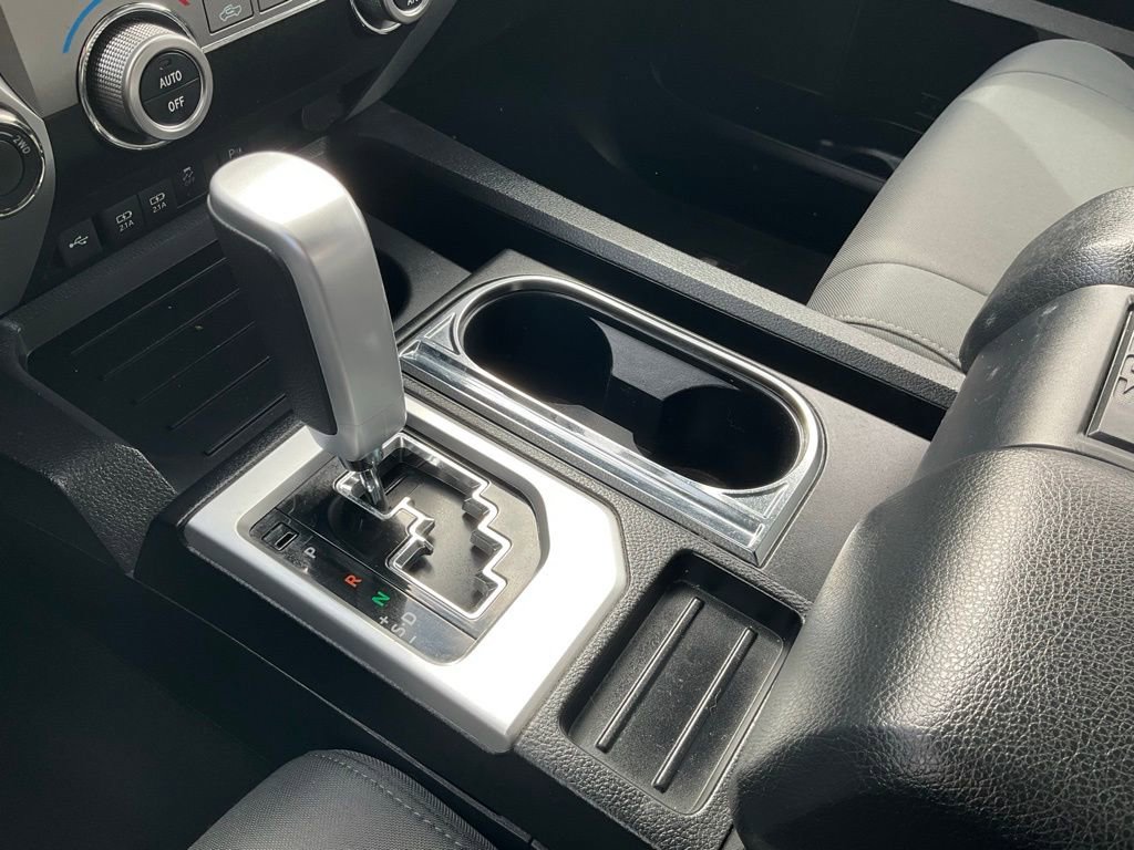 Used 2021 Toyota Tundra SR5 w/ TRD Off-Road Package image 15
