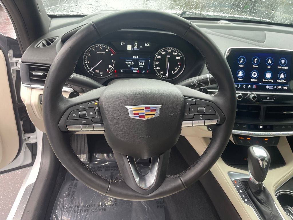 Used 2025 Cadillac CT4 Luxury image 15