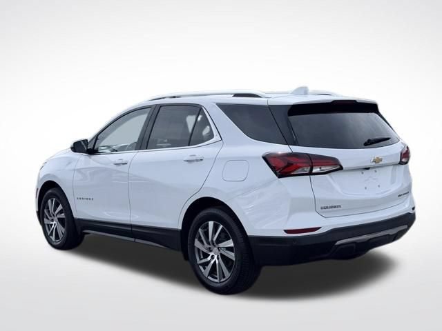 Used 2023 Chevrolet Equinox Premier AWD/4WD image 9