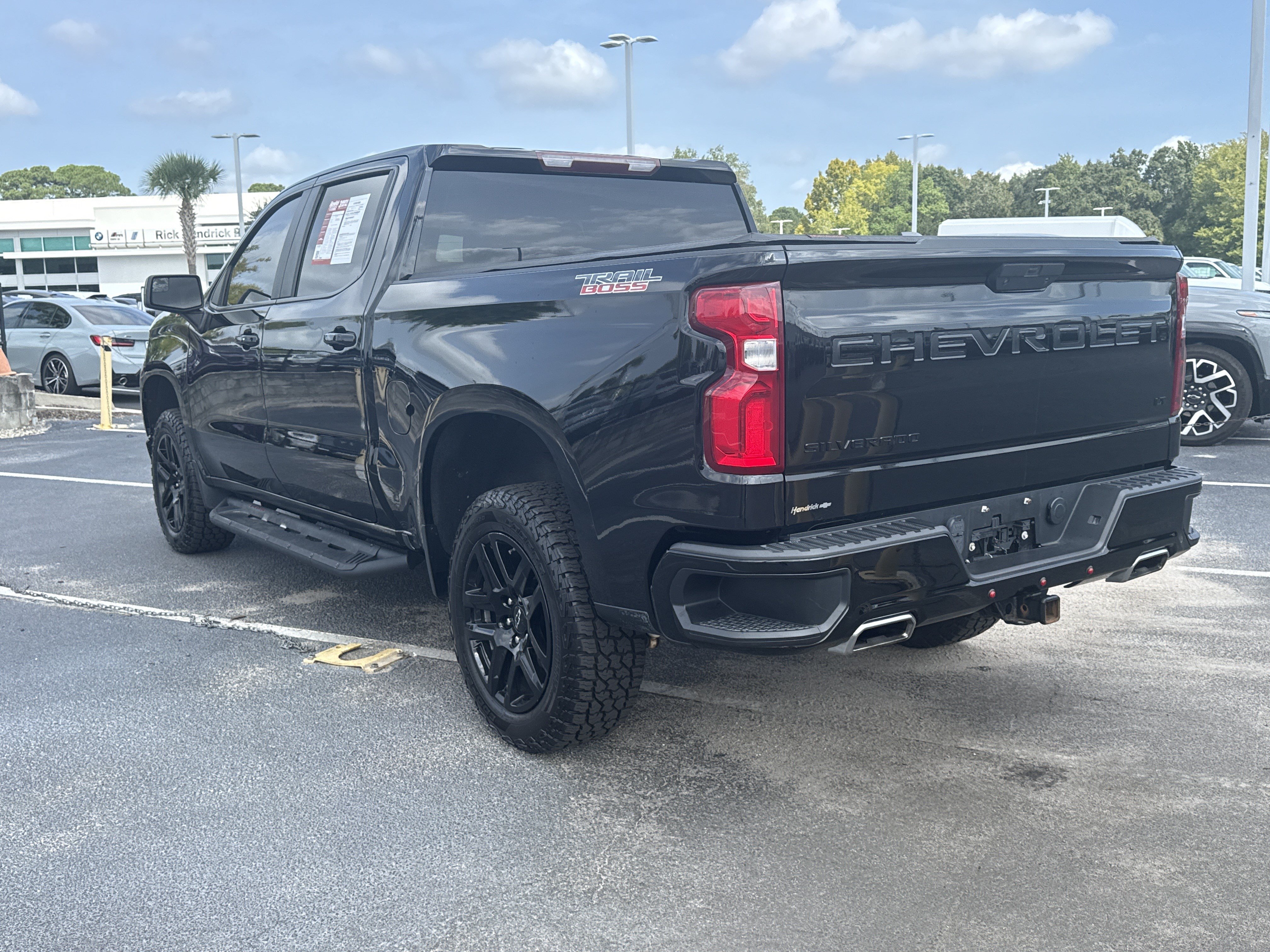 Used 2021 Chevrolet Silverado 1500 LT Trail Boss w/ Bed Protection Package AWD/4WD image 19