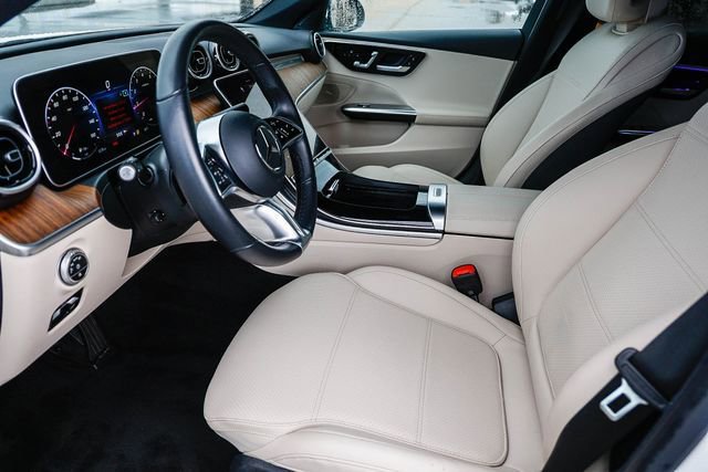 Used 2024 Mercedes-Benz C 300 4MATIC Sedan image 19