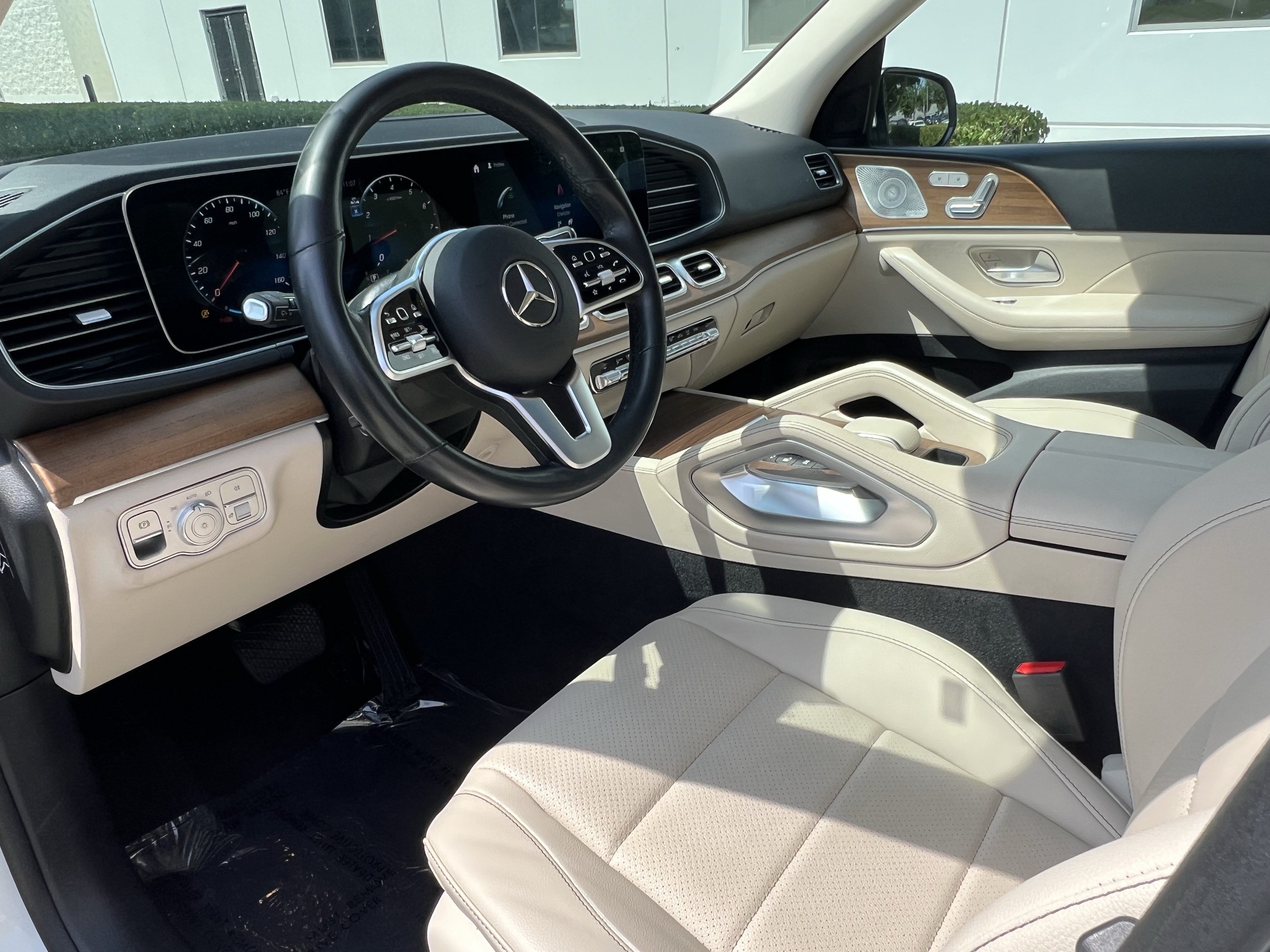 Used 2022 Mercedes-Benz GLE 350 4MATIC image 17