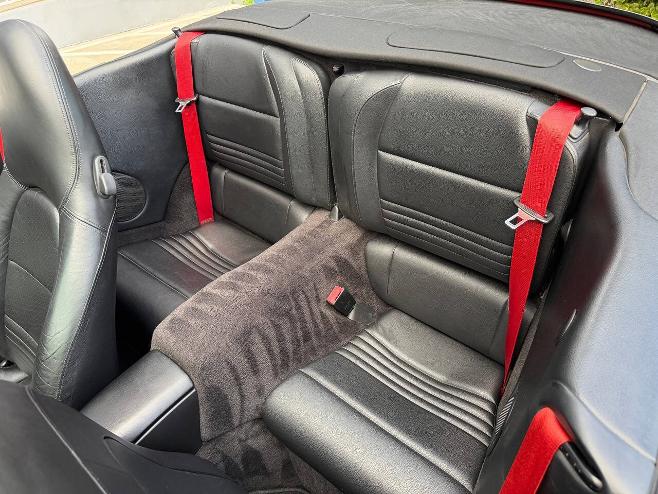 Used 2002 Porsche 911 Cabriolet image 26