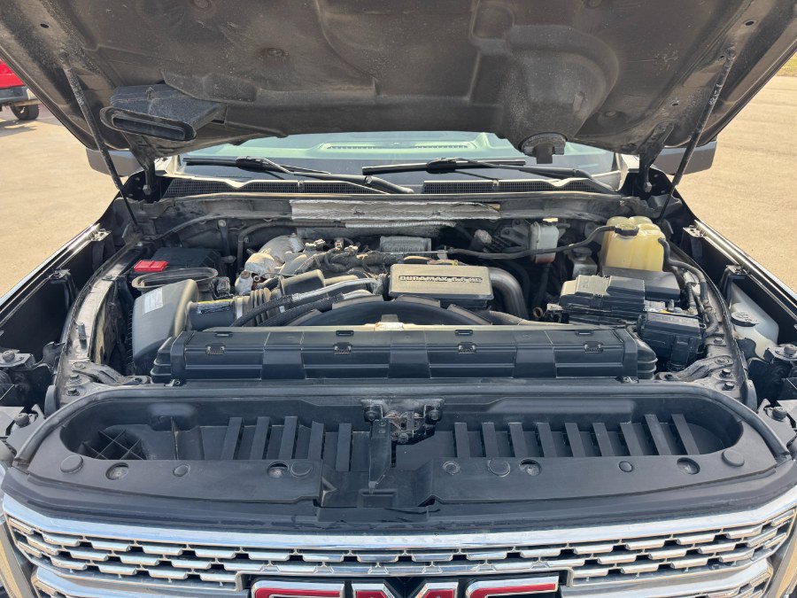 Used 2020 GMC Sierra 3500 Denali w/ Denali Ultimate Package AWD/4WD image 24