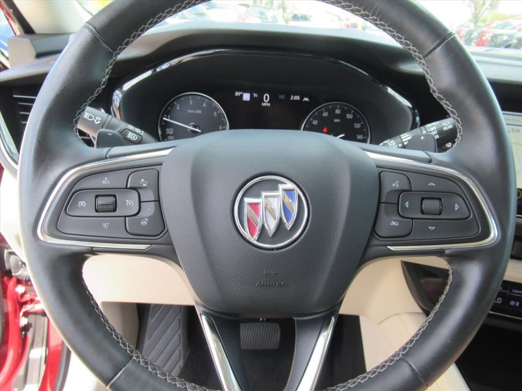 Used 2022 Buick Envision Avenir w/ Technology Package II image 23