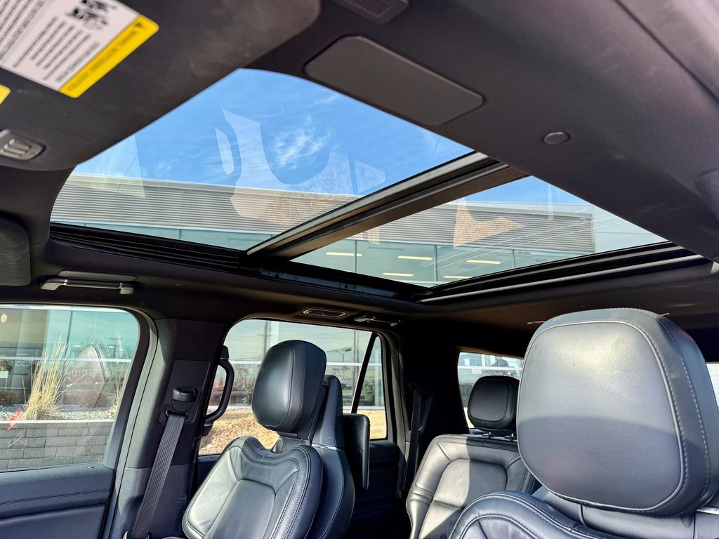 Used 2022 Lincoln Navigator L Reserve image 28