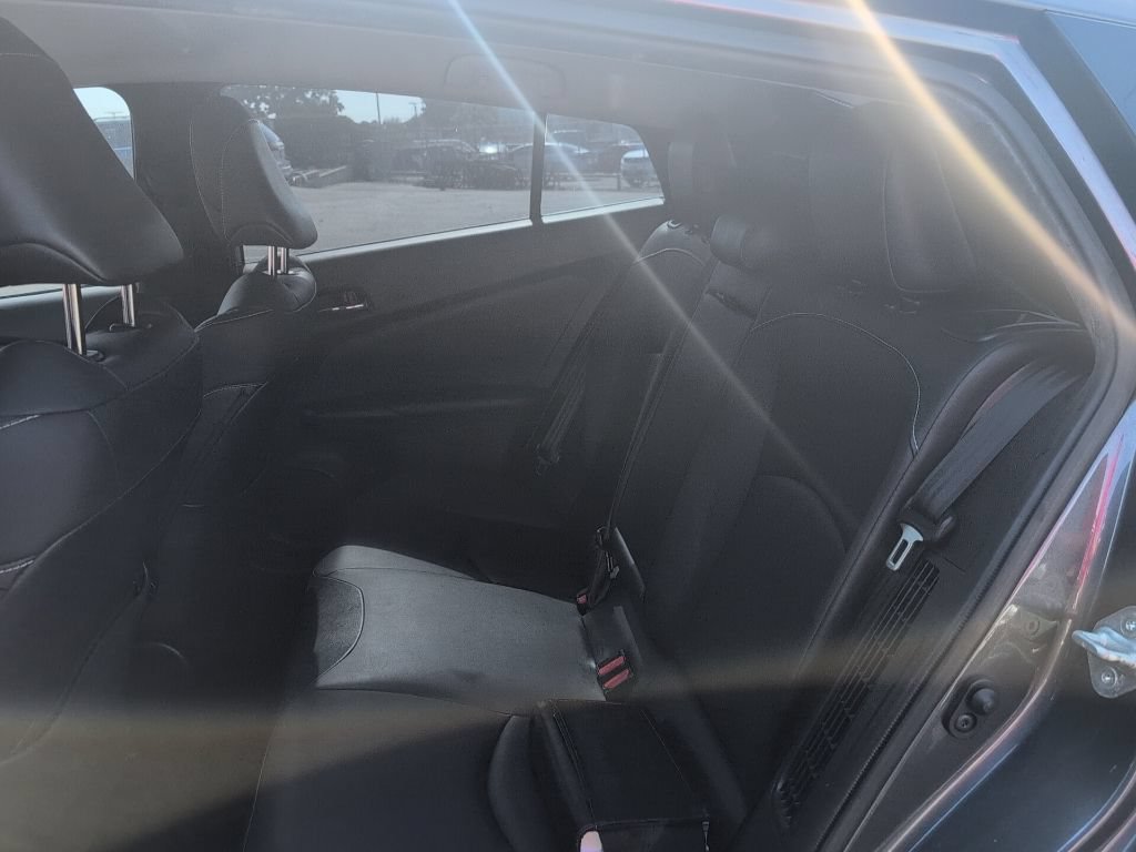 Used 2020 Toyota Prius Prime XLE w/ Carpet Mat Package FWD image 9
