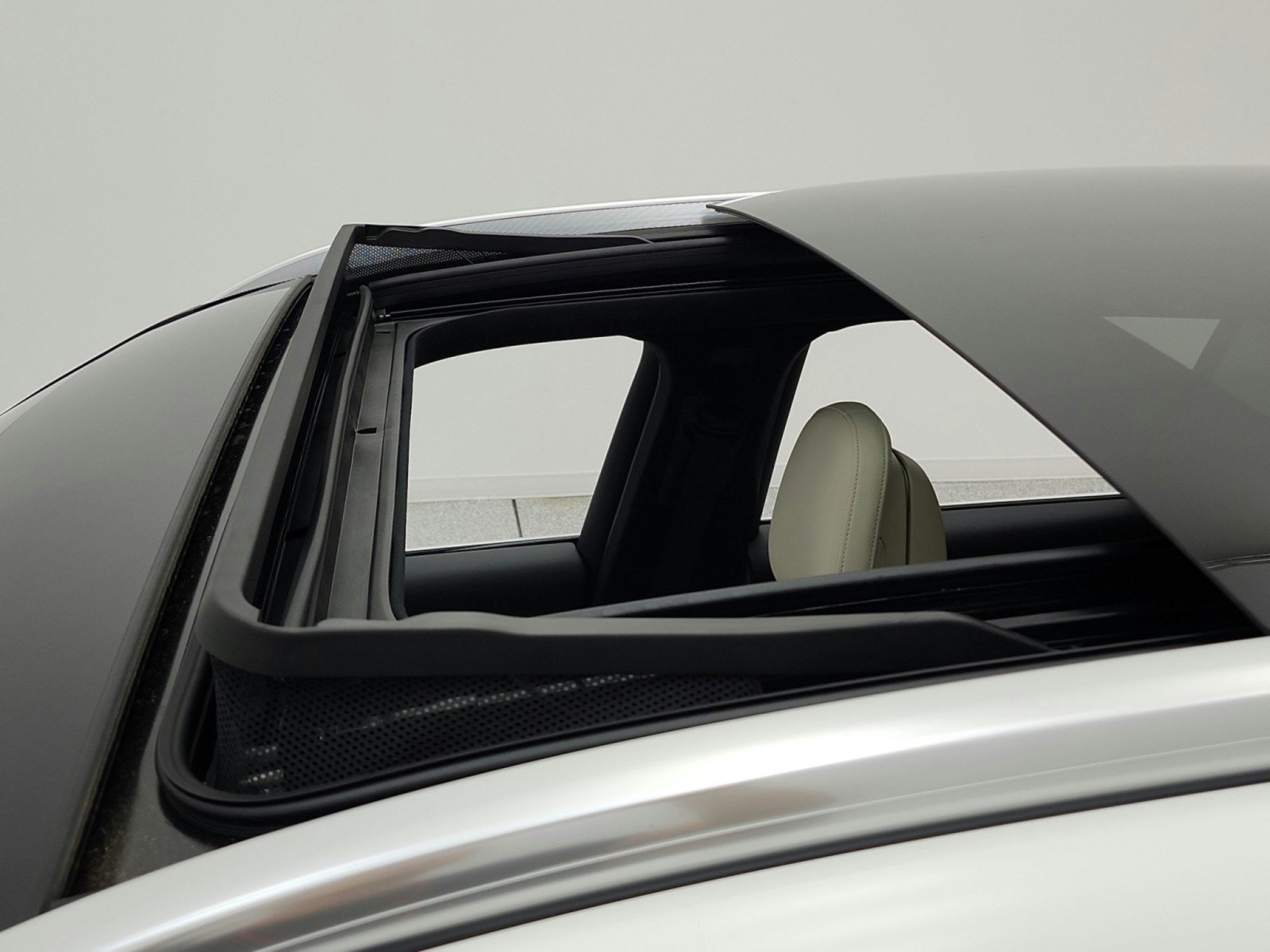 Certified 2024 Mercedes-Benz GLC 300 4MATIC image 14