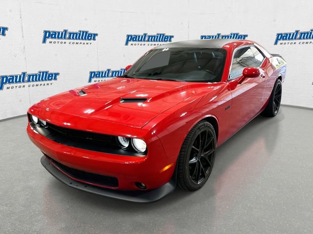 Used 2016 Dodge Challenger R/T Scat Pack w/ Leather Interior Group image 1
