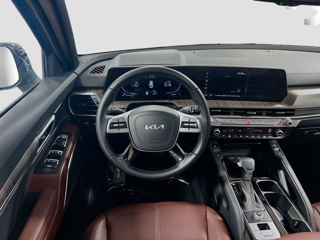 Certified 2023 Kia Telluride EX w/ EX Captain's Chair Package FWD image 23