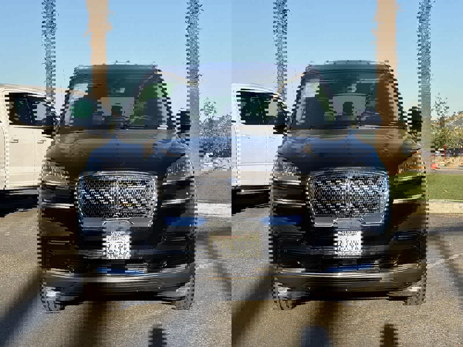 Used 2023 Lincoln Aviator 2WD image 9