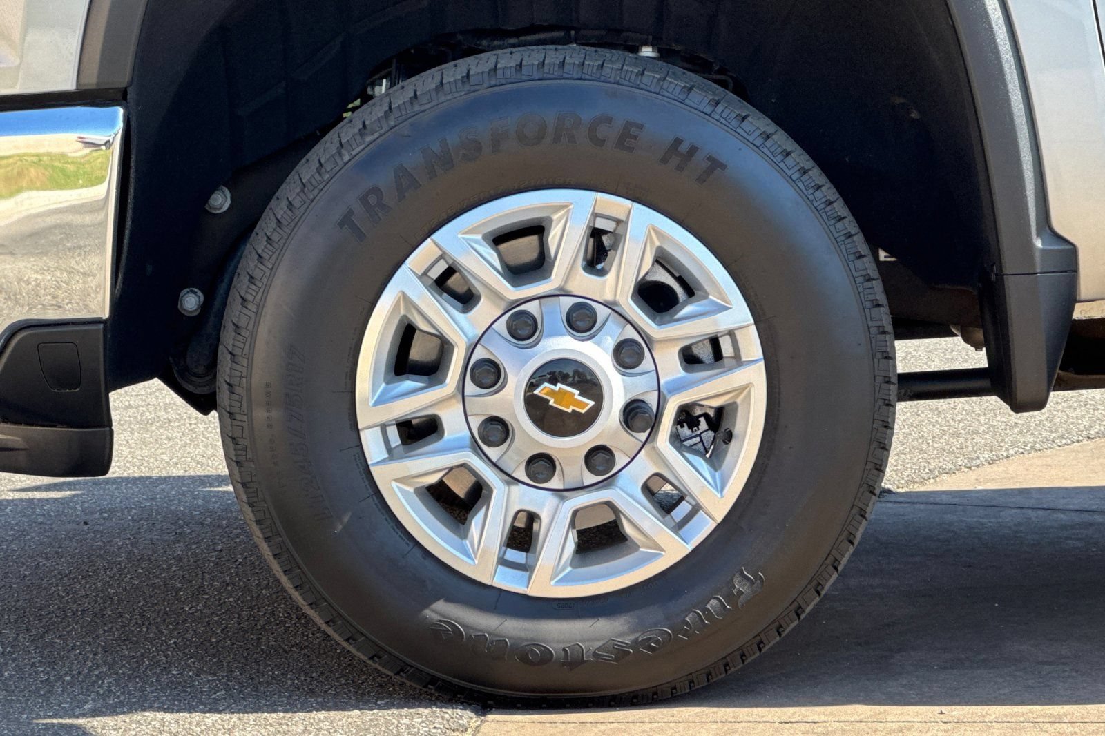 Certified 2025 Chevrolet Silverado 2500 LT w/ Convenience Package AWD/4WD image 26