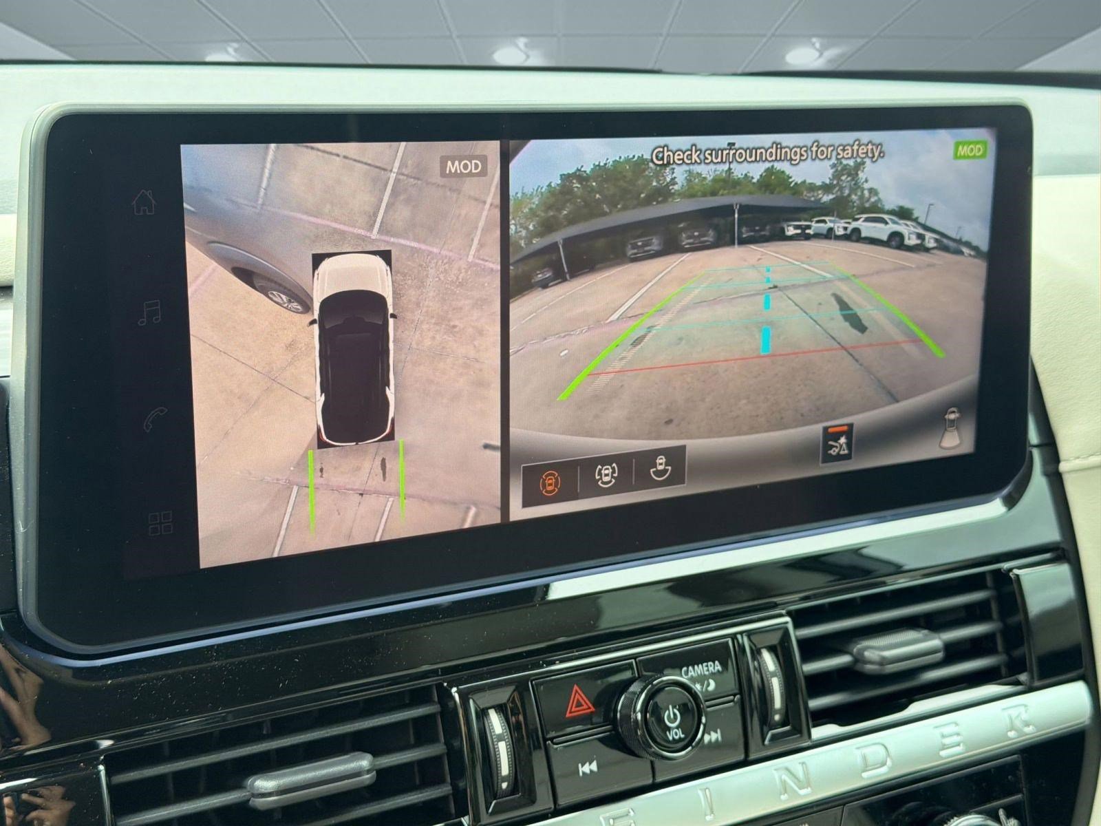 New 2026 Nissan Pathfinder SL image 23