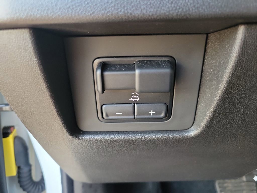 Used 2023 GMC Canyon Elevation w/ Elevation Premium Package image 32