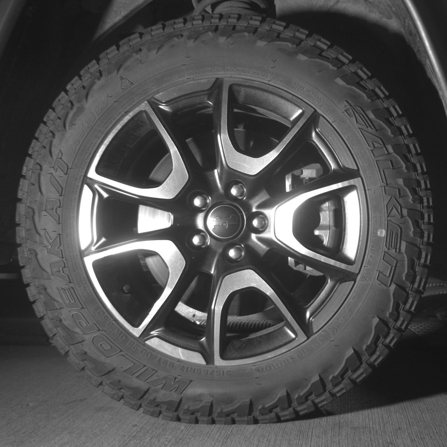 Used 2025 Jeep Compass Trailhawk AWD/4WD image 13
