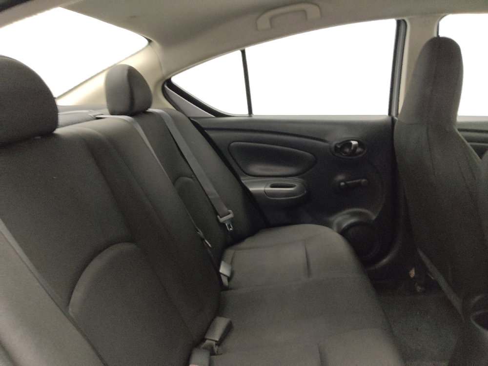 Used 2017 Nissan Versa S Plus image 19