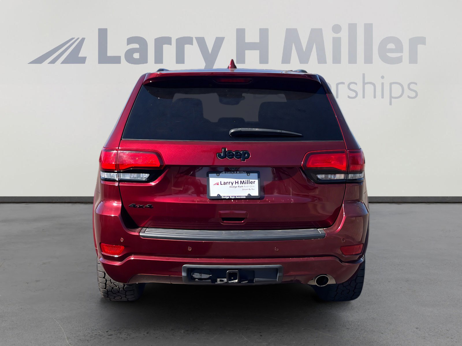 Used 2021 Jeep Grand Cherokee Laredo X image 4